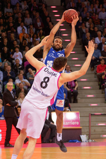 了危机时刻 了危机时刻