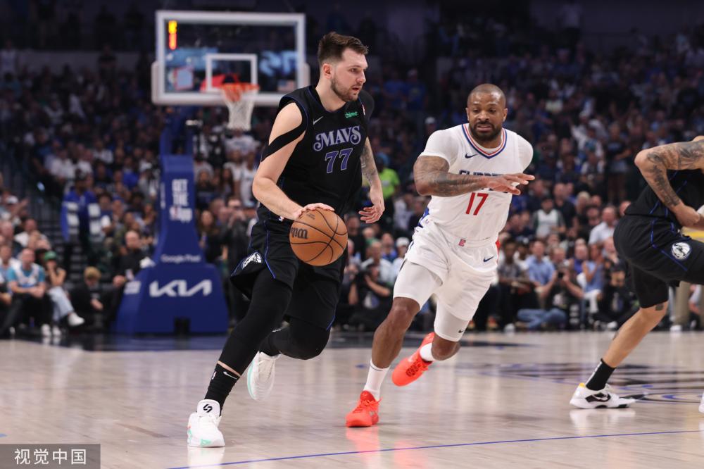 双方在前期 双方在前期